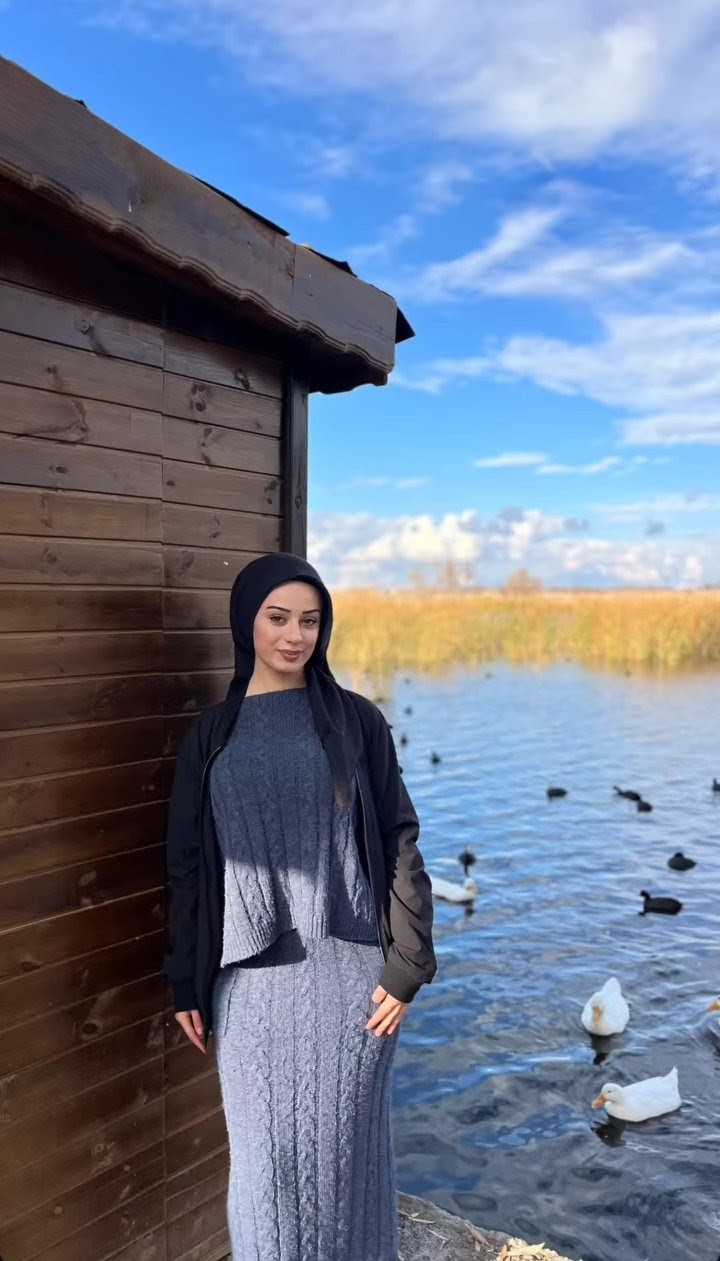 Yalova Bilinçli Kadın Bayan Escort Elif