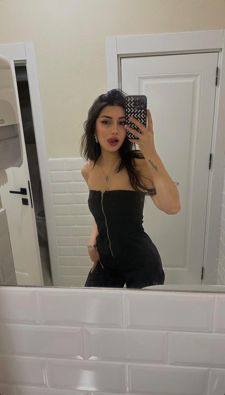 Mecidiye Zeki ve Güzel Kadın Escort Bayan Amine