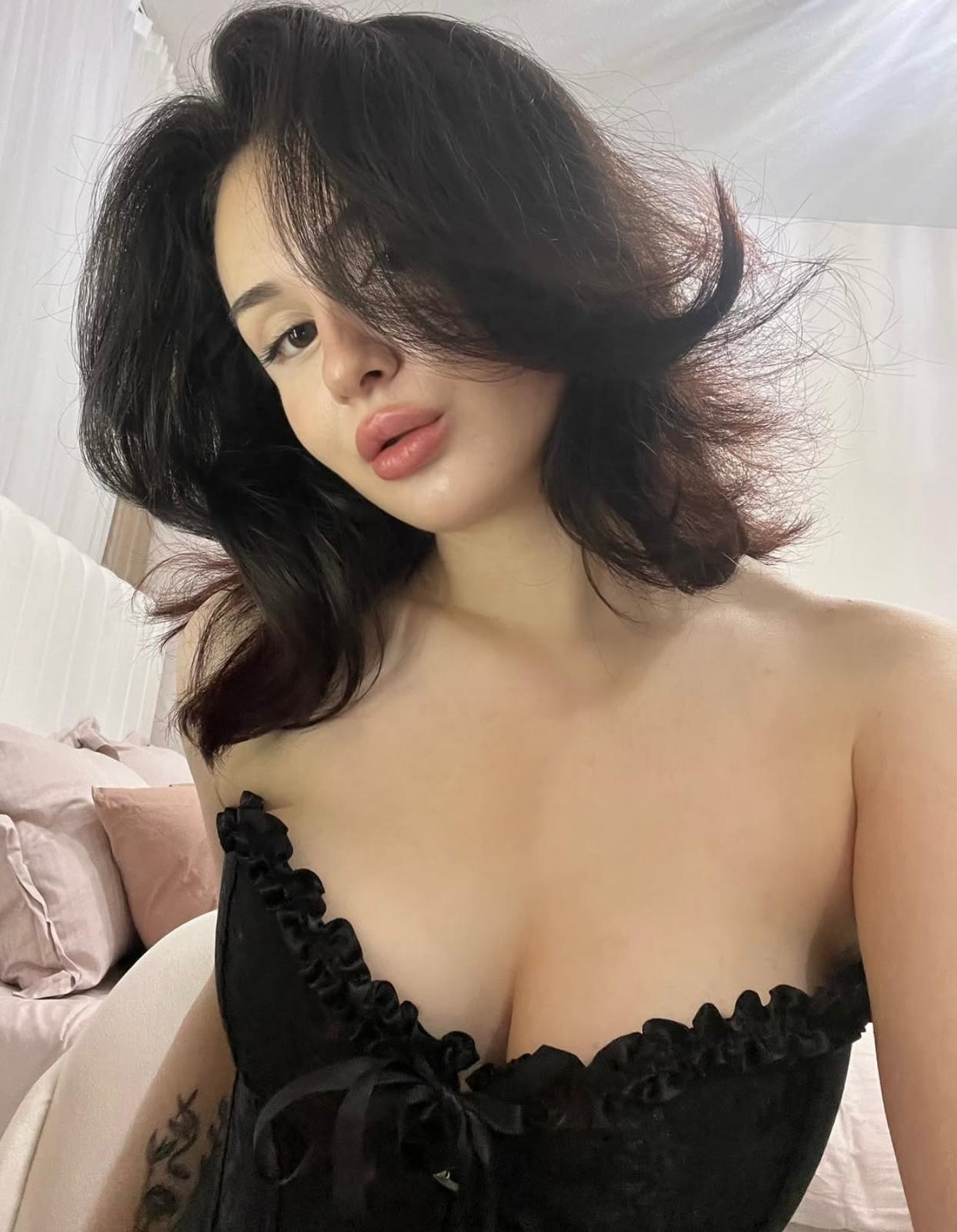 Çamlık Bakımlı Escort Belgin